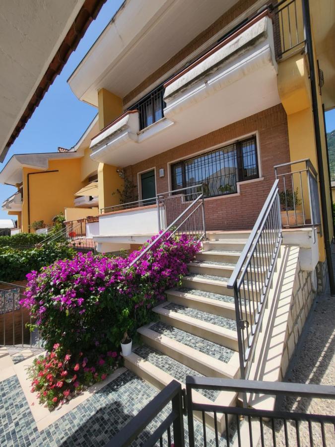 B&B Rossella Montoro Inferiore Buitenkant foto
