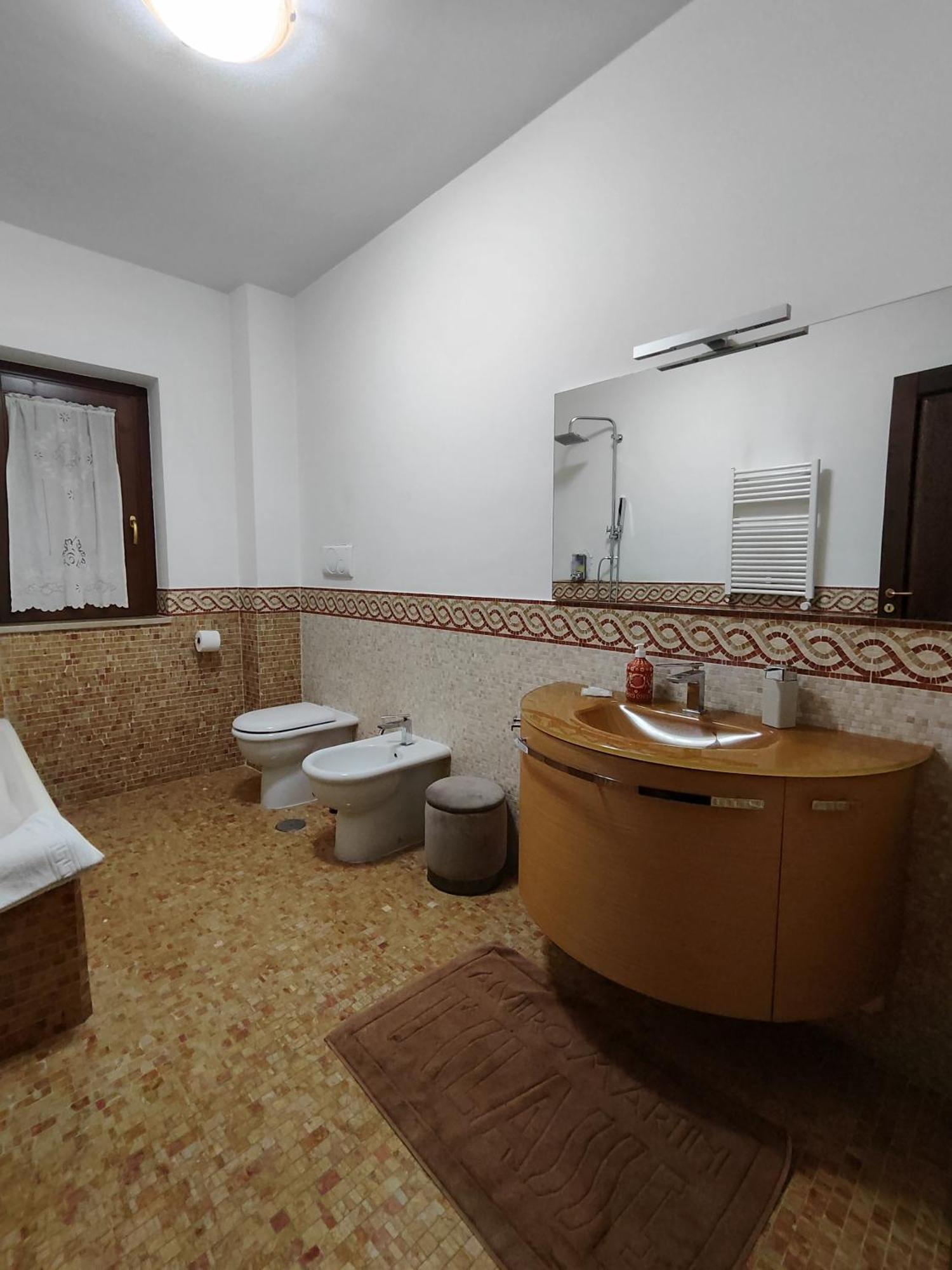 B&B Rossella Montoro Inferiore Buitenkant foto